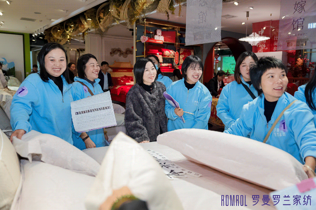 1765174836542665.gif 06.gif